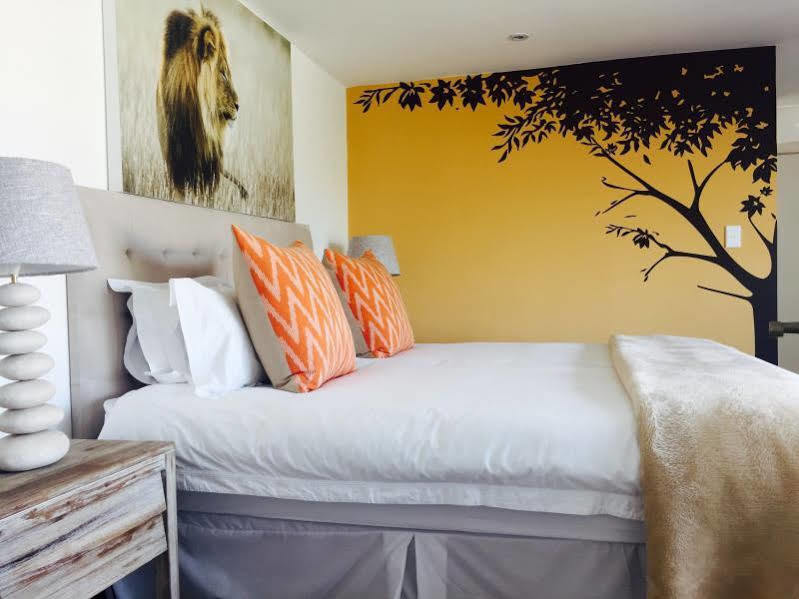 5 Options Guest House Bloubergstrand Kültér fotó
