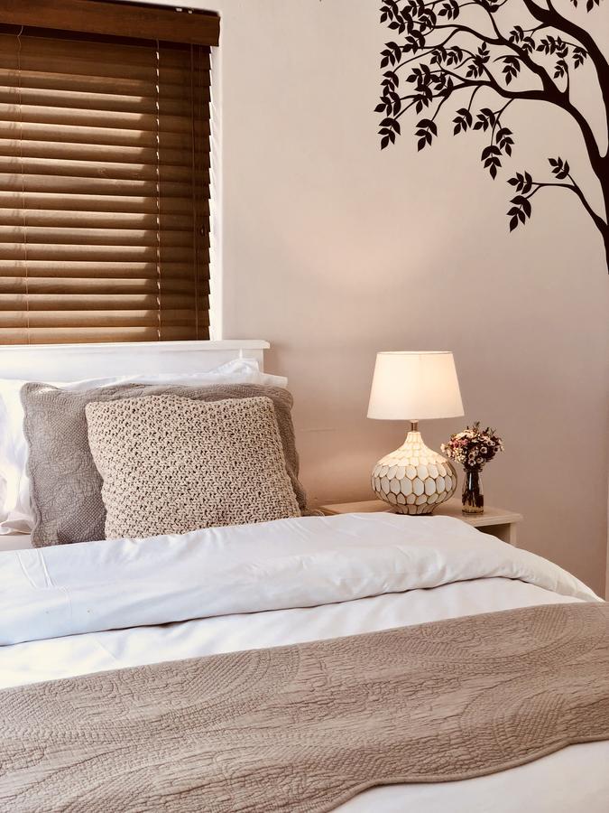 5 Options Guest House Bloubergstrand Kültér fotó