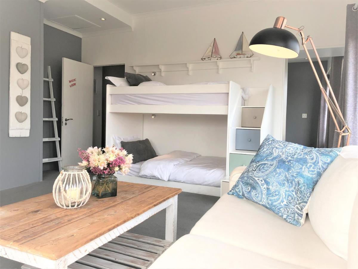 5 Options Guest House Bloubergstrand Kültér fotó
